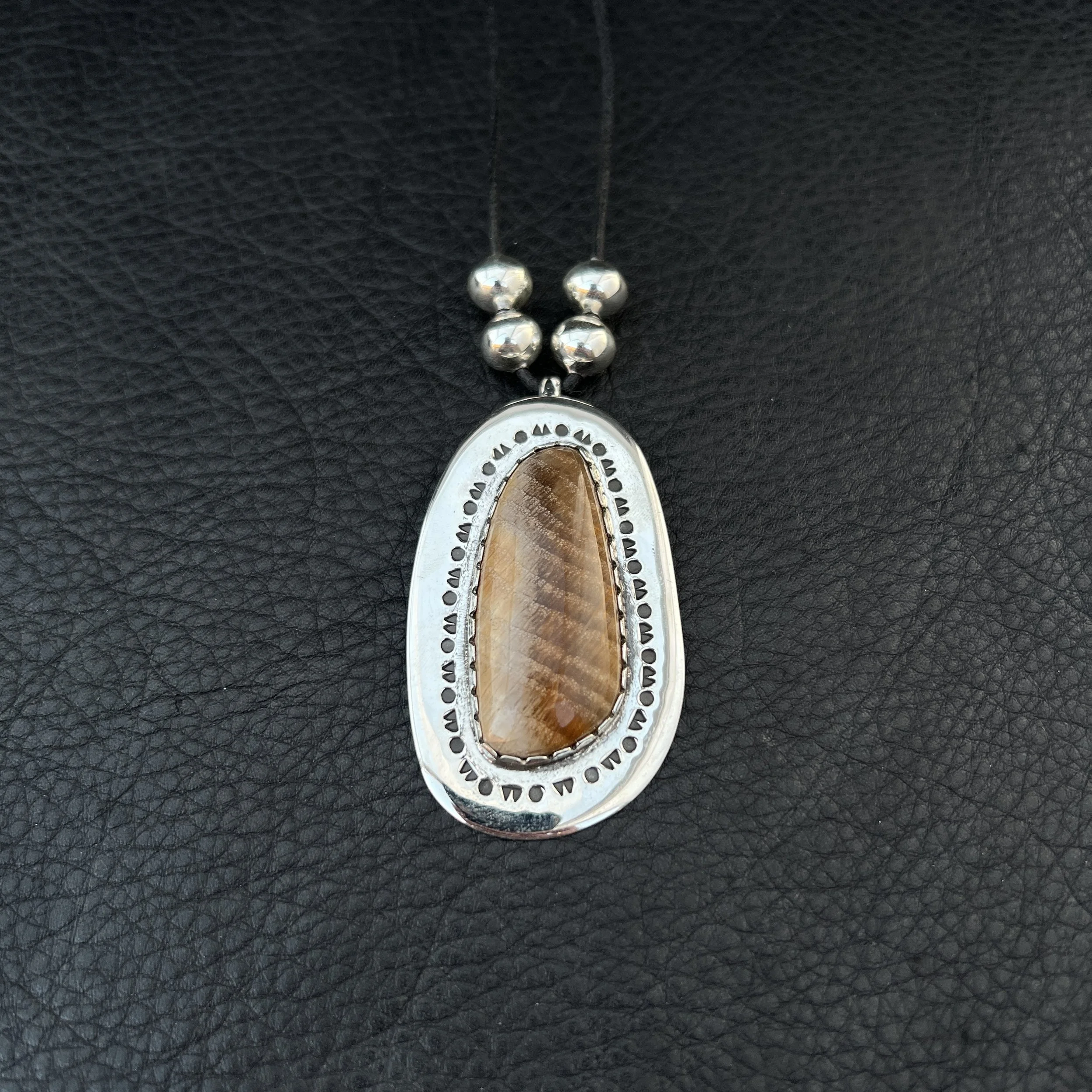 WADDIE CRAZYHORSE - Necklaces
